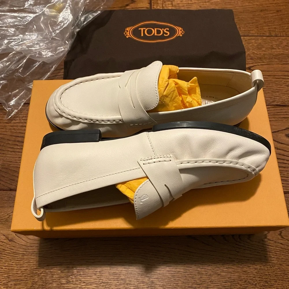 Tod's Leather Penny Loafers size 6 - Picture 5 of 9